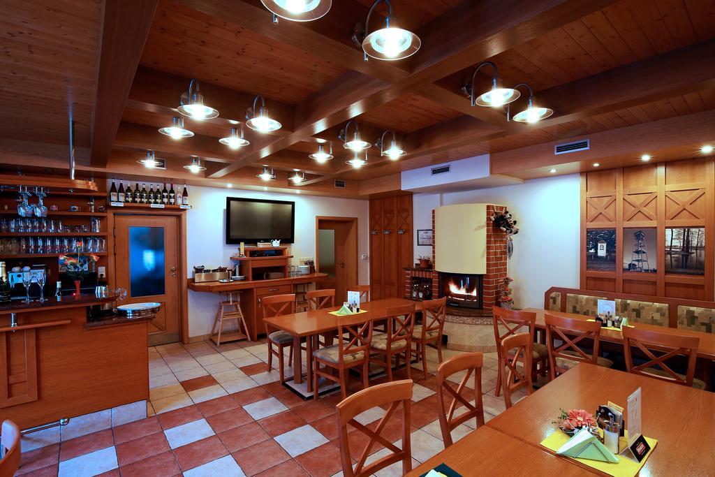 Wellness Penzion Pod Rozhlednou Kostelec nad Orlici Bagian luar foto
