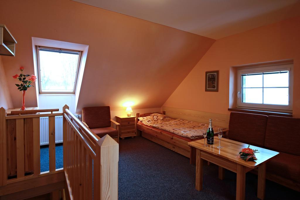 Wellness Penzion Pod Rozhlednou Kostelec nad Orlici Bagian luar foto