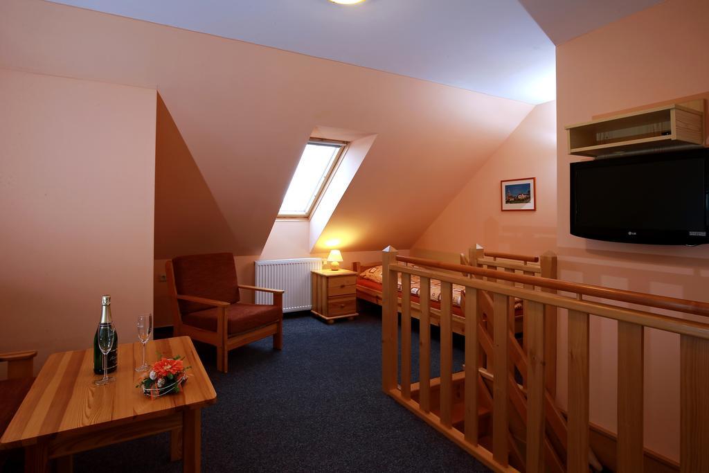 Wellness Penzion Pod Rozhlednou Kostelec nad Orlici Ruang foto